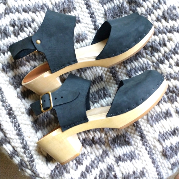 Bryr Shoes - Bryr Miranda Clog Peep Toe 9 Black